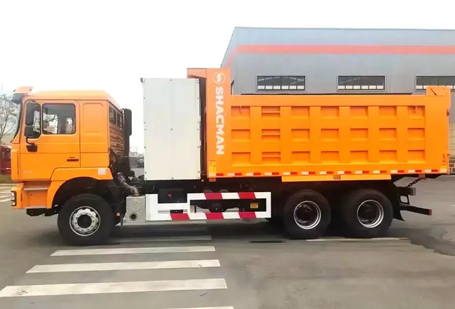 Shacman F3000 CNG 6×4 Tipper Truck‌-3