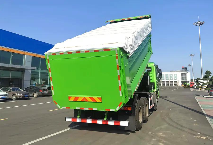 SHACMAN X3000 6X4 DUMP TRUCK (4)